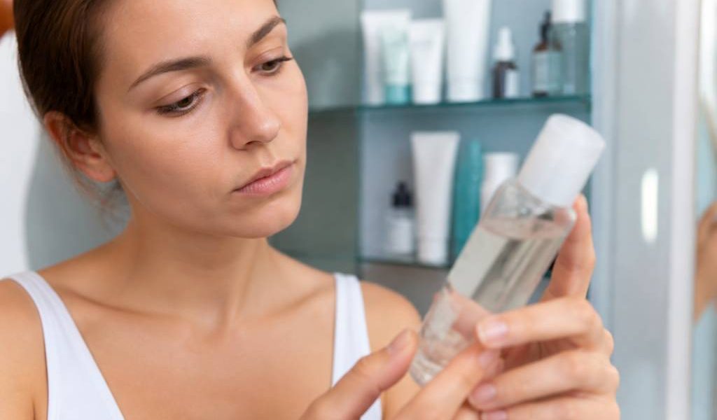 Phenoxyethanol : danger, usages et effets dans les cosmétiques